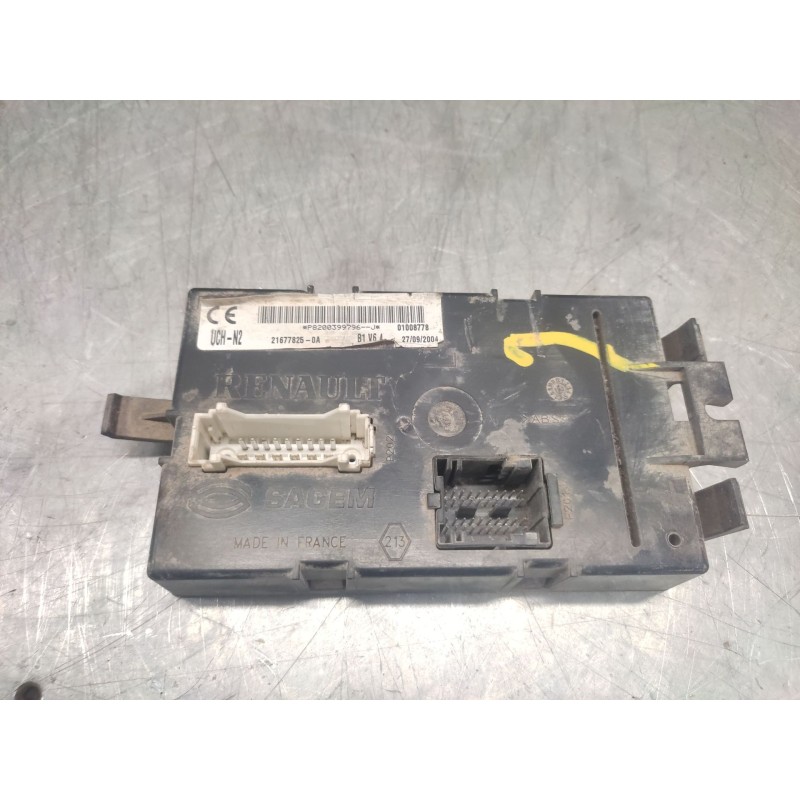 Recambio de modulo electronico para renault trafic combi (ab 4.01) referencia OEM IAM 8200399796J  