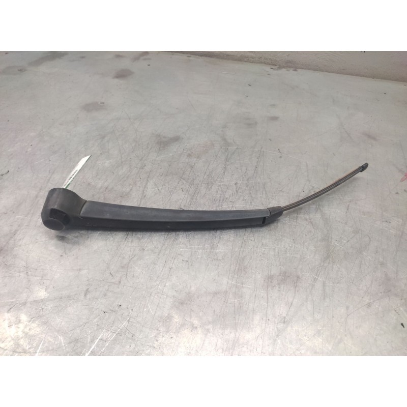 Recambio de brazo limpia trasero para volkswagen touran (1t2) advance referencia OEM IAM   