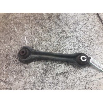BRAZO SUSPENSION SUPERIOR TRASERO DERECHO 