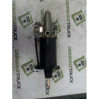 Recambio de servo embrague para renault trucks premium distribution 210.16 (209cv) referencia OEM IAM 5010452472 9700514300 