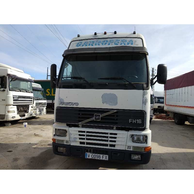 VOLVO FH 16 - 520 382 KW E2