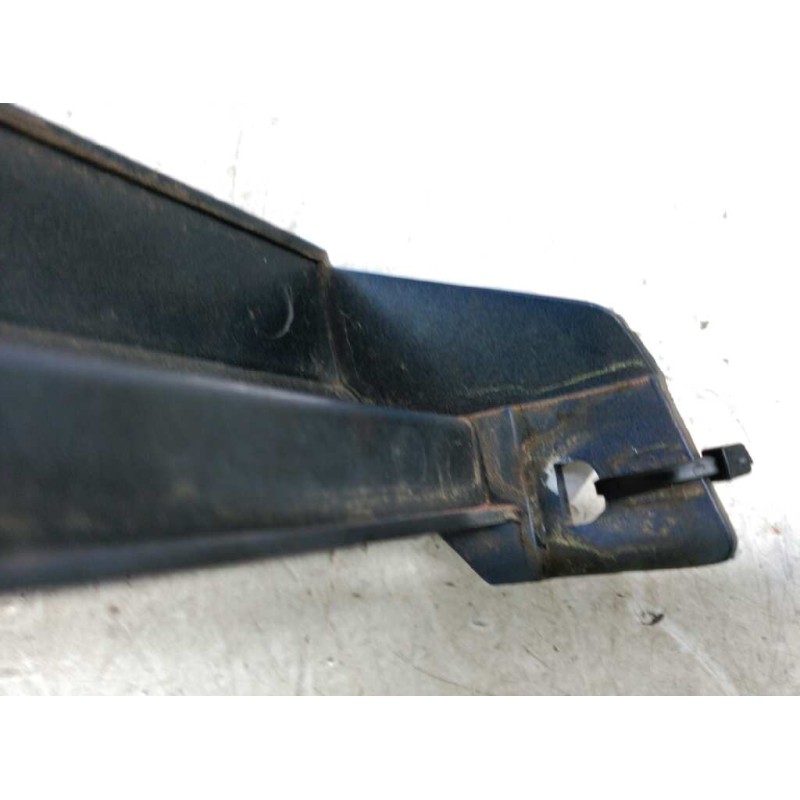 Recambio de molduras delanteras para opel zafira a club referencia OEM IAM 90580651LH BAJO FARO IZQUIERDO 4