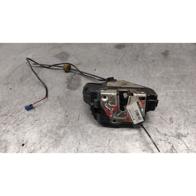 Recambio de cerradura puerta trasera derecha para mercedes-benz clase e (w211) berlina e 270 cdi (211.016) referencia OEM IAM - Negro