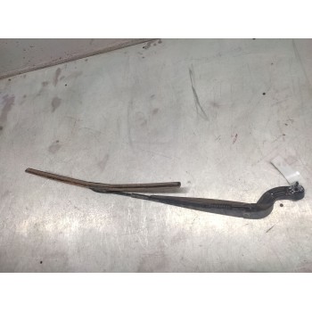 Recambio de brazo limpia delantero derecho para land rover discovery v6 td se referencia OEM IAM   
