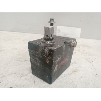 Recambio de bomba elevacion cabina para renault d 18 wide referencia OEM IAM 82053294  17253365646
