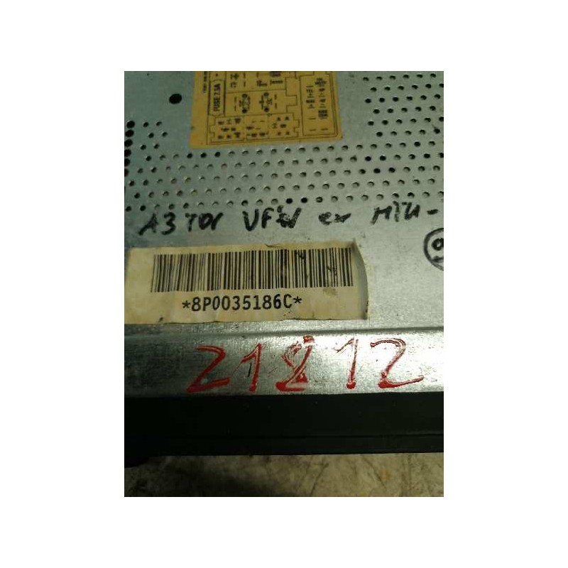 Recambio de sistema audio / radio cd para audi a3 (8p) 2.0 tdi ambition quattro referencia OEM IAM 8P0035186C - Negro 2