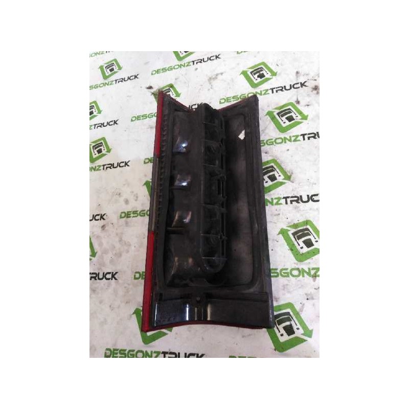 Recambio de piloto trasero derecho para mercedes-benz sprinter 02.00  combi 2.2 cdi cat referencia OEM IAM - Amarillo 2