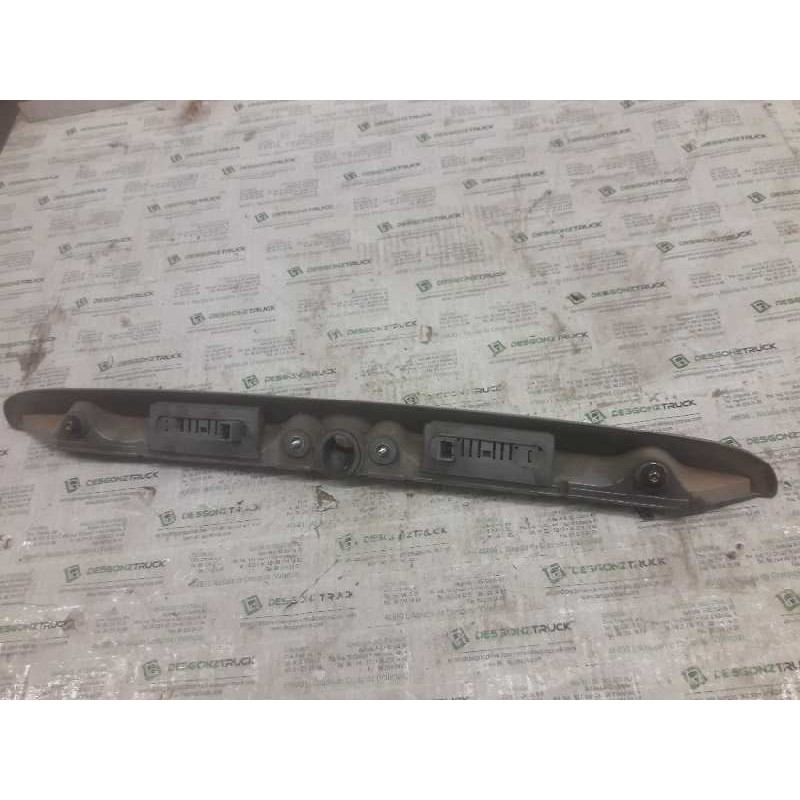 Recambio de asidero porton maletero para opel zafira a blue line referencia OEM IAM 90579631 3