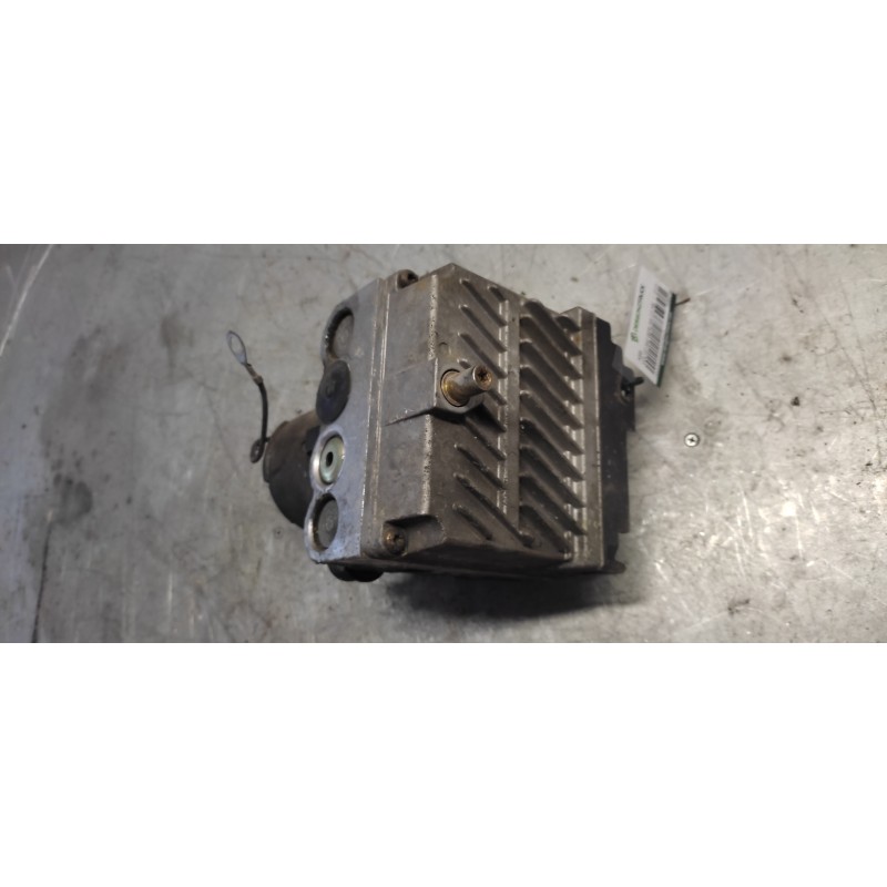 Recambio de abs para volvo s40 berlina 2.0 16v referencia OEM IAM 0265216017 4