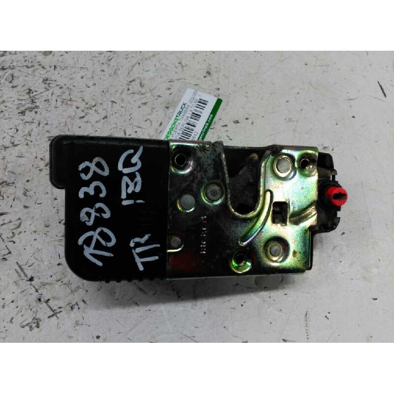 Recambio de cerradura puerta trasera izquierda para citroën xantia berlina 1.9 td sx referencia OEM IAM 3