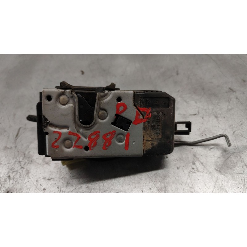 Recambio de cerradura puerta delantera derecha para opel vectra c berlina club referencia OEM IAM 24447341  