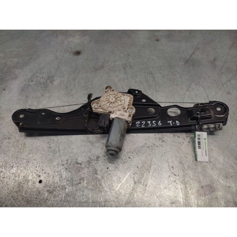 Recambio de elevalunas trasero derecho para mercedes-benz clase e (w211) berlina e 220 cdi (211.006) referencia OEM IAM A2118202 - Negro