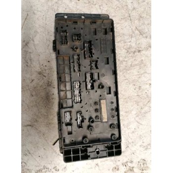 Recambio de caja reles / fusibles para land rover discovery (lt) td5 referencia OEM IAM YQE103310 103013100796 
