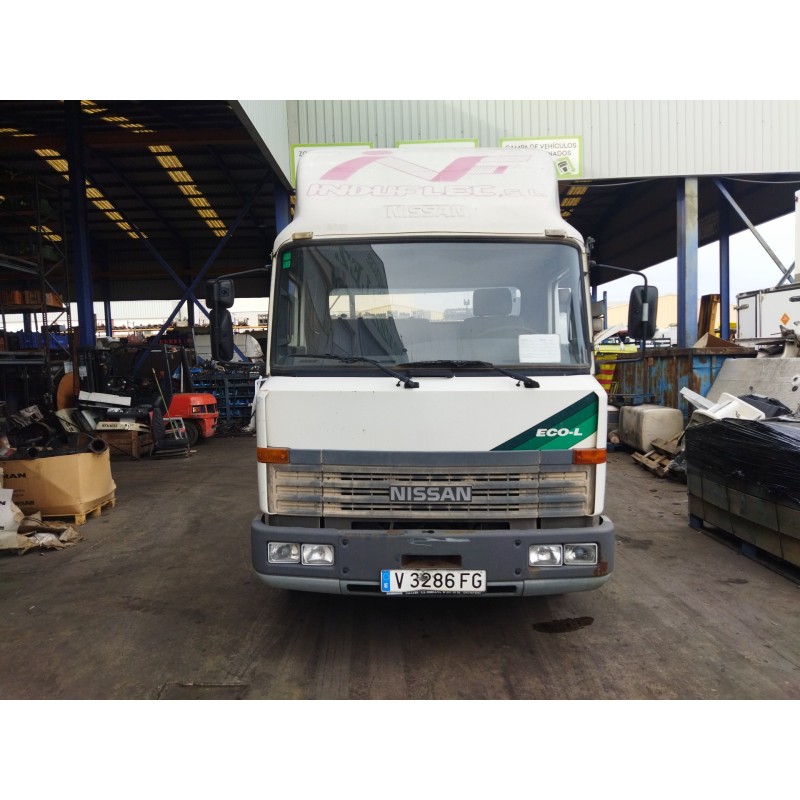 NISSAN TRUCKS L35.09