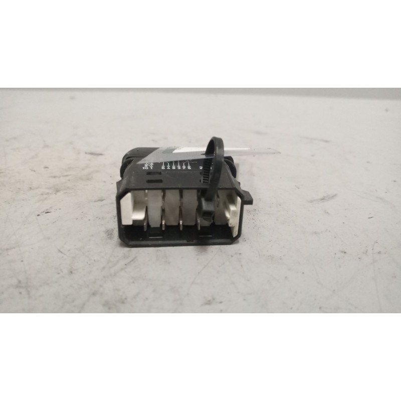 Recambio de interruptor para scania serie p/g/r (c-clase) 15.6 diesel referencia OEM IAM 1733418 - Blanco 4