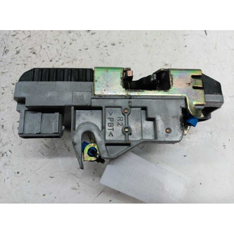 Recambio de cerradura puerta trasera derecha para citroën xantia berlina 1.9 td sx referencia OEM IAM 4