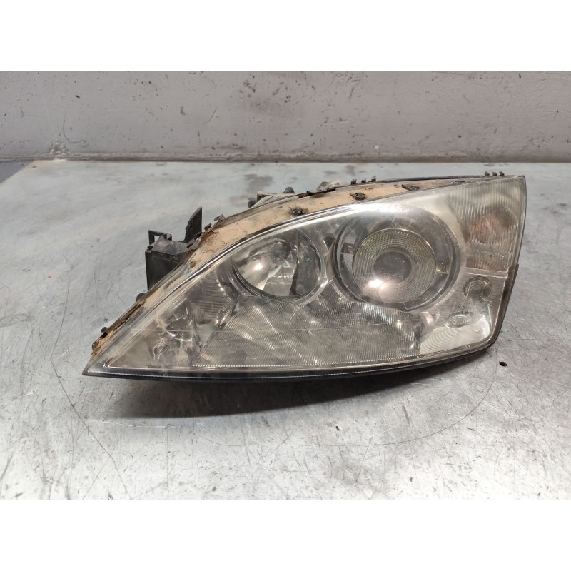 Recambio de faro izquierdo para ford mondeo iii sedán (b4y) 2.0 16v referencia OEM IAM   