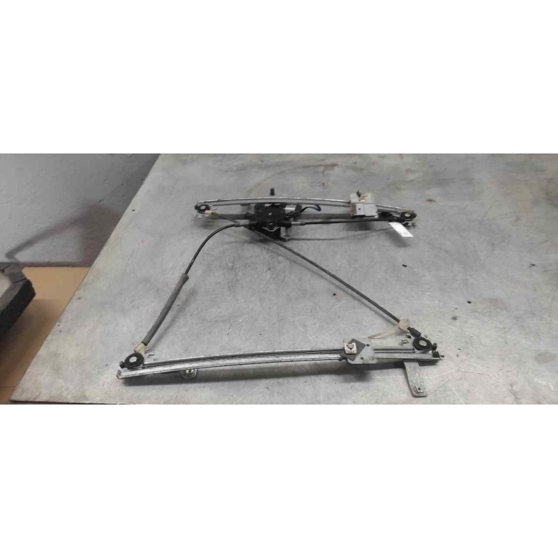 Recambio de elevalunas delantero derecho para citroën berlingo 1.9 d cumbre familiar referencia OEM IAM D239905454500007 2 PINS - Gris 2