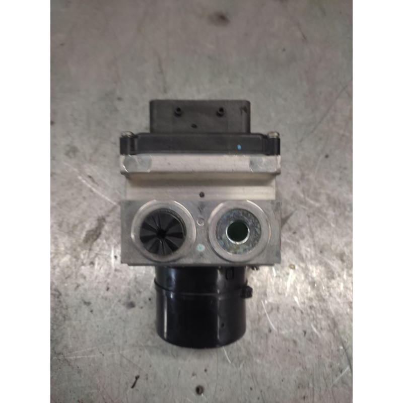 Recambio de abs para peugeot 407 st confort referencia OEM IAM 15732201 2