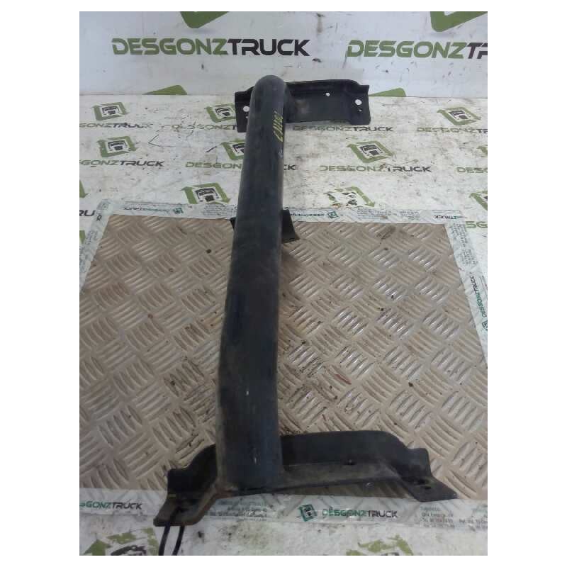 Recambio de soporte para man tg - a 18.480 fg / bb (e3/e4) l referencia OEM IAM 81615405032 SOPORTE PASO RUEDA DERECHO - Blanco