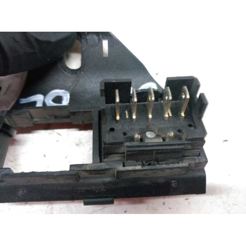 Recambio de mando elevalunas delantero derecho para citroën xantia berlina 1.9 td sx referencia OEM IAM 9619323280 2
