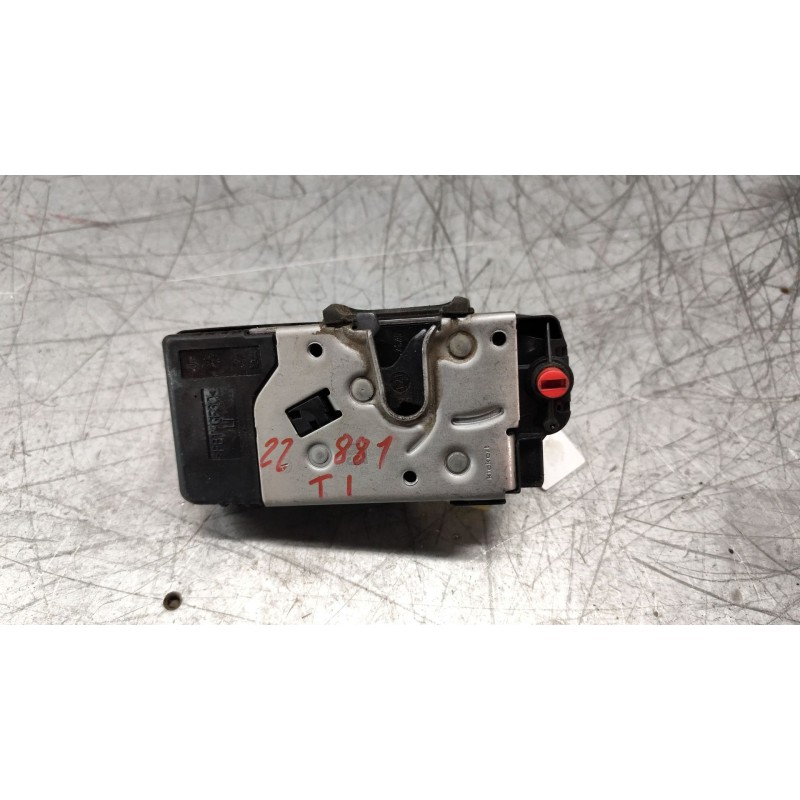 Recambio de cerradura puerta trasera izquierda para opel vectra c berlina club referencia OEM IAM 24447345  5 PINS