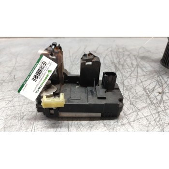 Recambio de cerradura puerta trasera izquierda para opel vectra c berlina club referencia OEM IAM 24447345  5 PINS