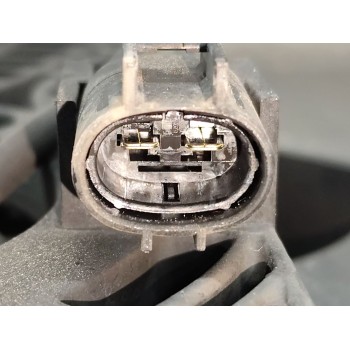 Recambio de electroventilador para ssangyong rexton rx 270 full referencia OEM IAM 8821008051  
