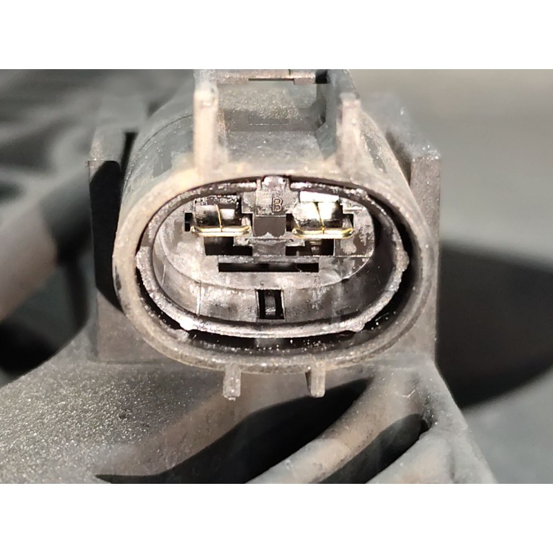 Recambio de electroventilador para ssangyong rexton rx 270 full referencia OEM IAM 8821008051 - Negro 3