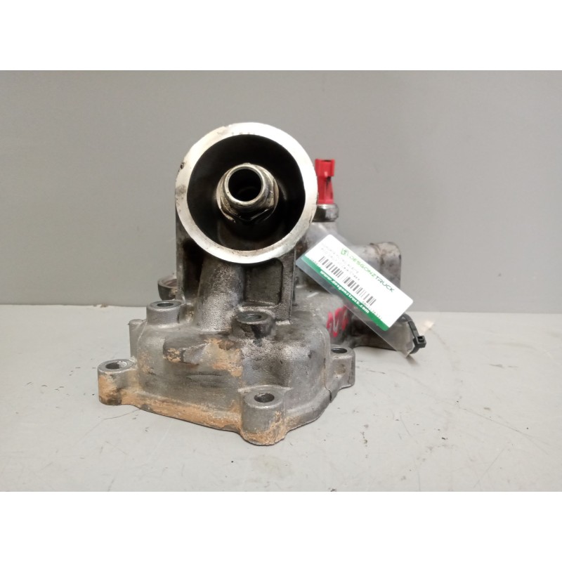 Recambio de soporte filtro aceite para iveco daily vi caja/chasis 35s16, 35c16, 40c16, 50c16, 60c16, 65c16, 70c16 referencia OEM - Blanco