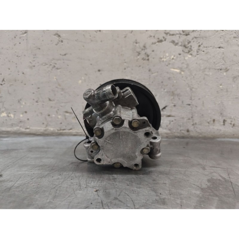 Recambio de bomba direccion para mercedes-benz clase c (w203) berlina 220 cdi (203.006) referencia OEM IAM - Negro 3