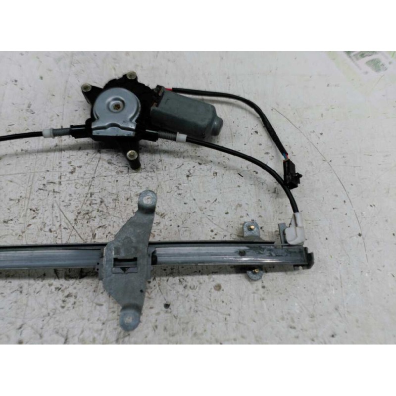 Recambio de elevalunas delantero derecho para nissan primera berl./familiar (p10/w10) gx berlina (a,e) referencia OEM IAM - Blanco 4