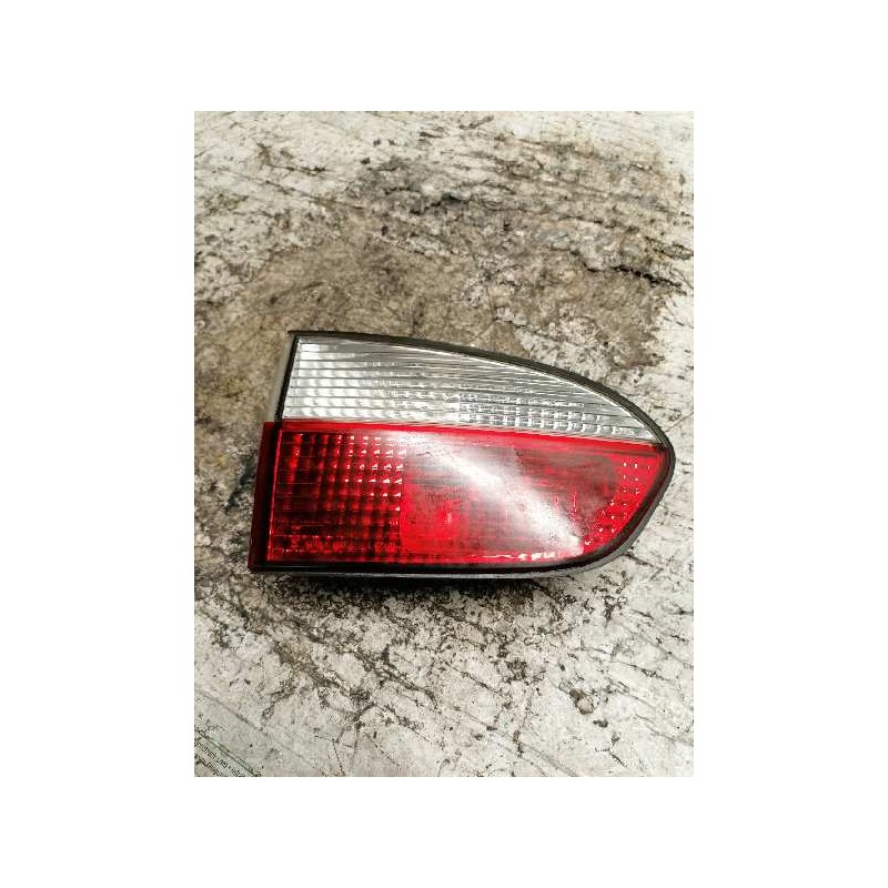 Recambio de piloto trasero izquierdo interior para hyundai h 1 h 1 combi con puerta de dos referencia OEM IAM  3 PINS