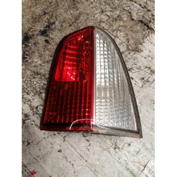 Recambio de piloto trasero derecho interior para hyundai h 1 h 1 combi con puerta de dos referencia OEM IAM  3 PINS 