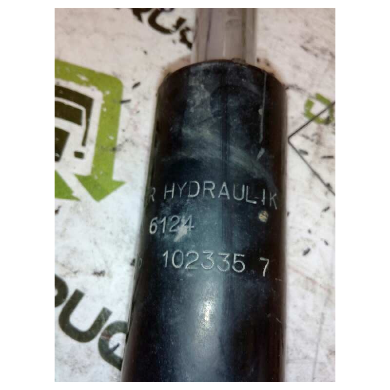 Recambio de brazo elevacion cabina para man tg - a 18.480 fg / bb (e3/e4) l referencia OEM IAM 07061023357 6124 - Blanco 2