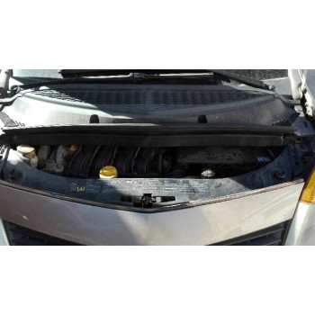 renault modus del año 2004