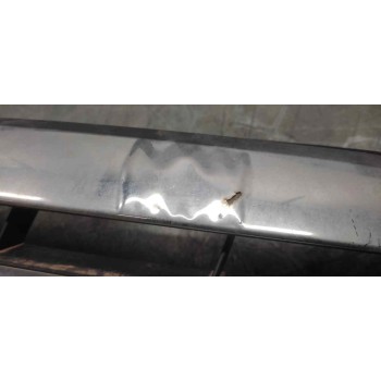 Recambio de rejilla delantera central para ssangyong rexton rx 270 full referencia OEM IAM   