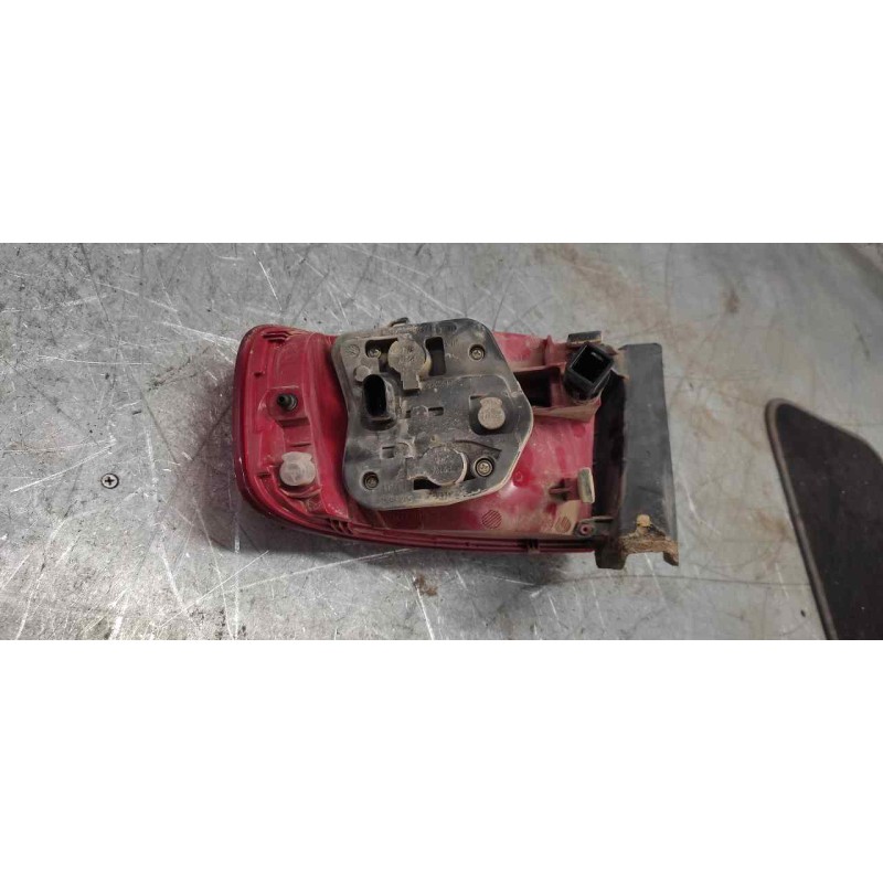 Recambio de piloto trasero izquierdo para audi a4 ber. (b8) básico referencia OEM IAM 8K5945095D 2