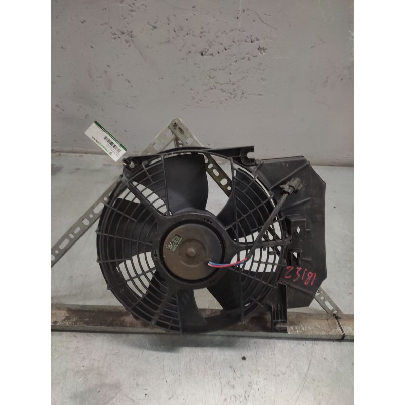 Recambio de electroventilador para ssangyong rexton 290 referencia OEM IAM 8821008120  