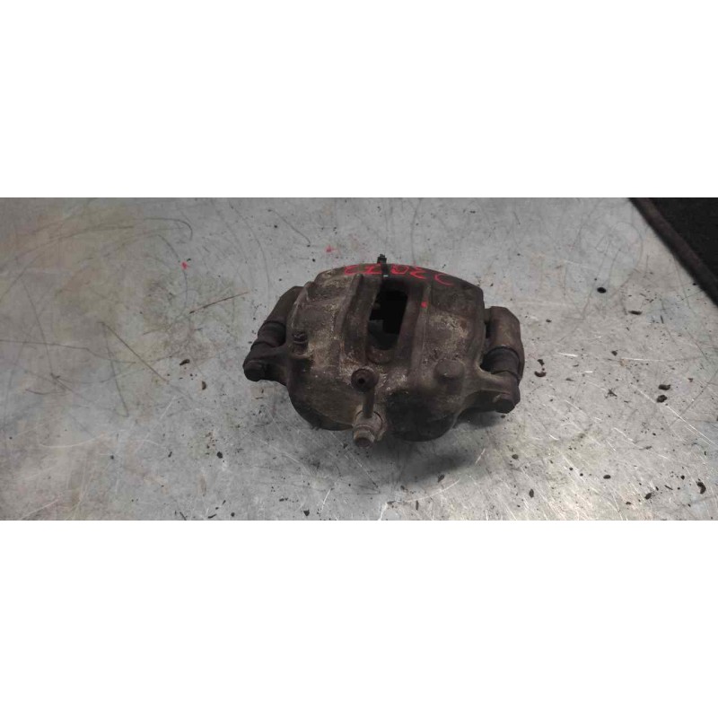 Recambio de pinza freno delantera derecha para nissan terrano/terrano.ii (r20) elegance referencia OEM IAM - Negro 2
