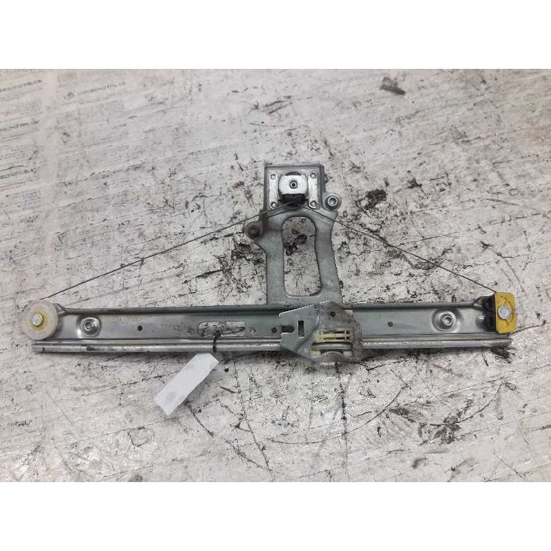 Recambio de elevalunas trasero derecho para bmw serie 3 berlina (e46) 320d referencia OEM IAM - Negro 2