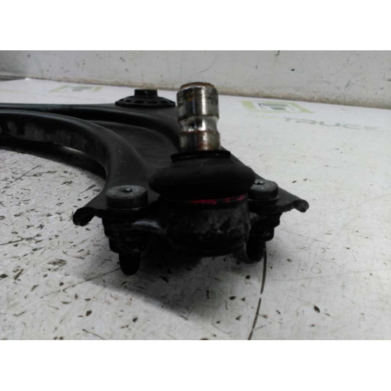 Recambio de brazo suspension inferior delantero derecho para citroën c3 1.4 sx referencia OEM IAM 2