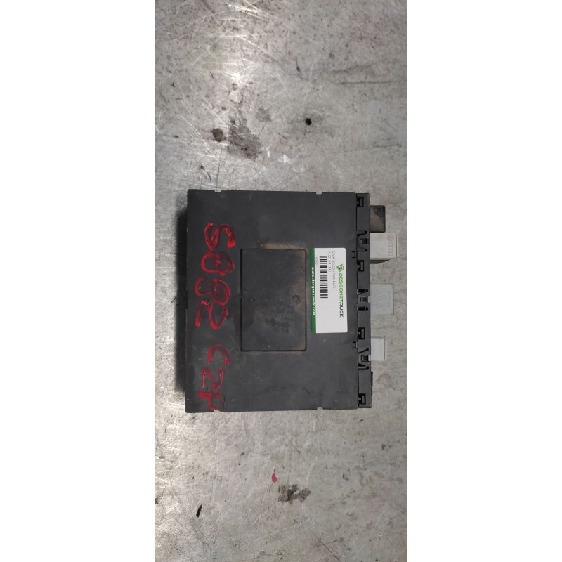 Recambio de caja reles / fusibles para audi a3 (8p) 1.6 ambiente referencia OEM IAM 8p0907279a  