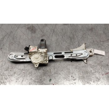 Recambio de elevalunas trasero izquierdo para opel vectra c berlina club referencia OEM IAM 106155102  
