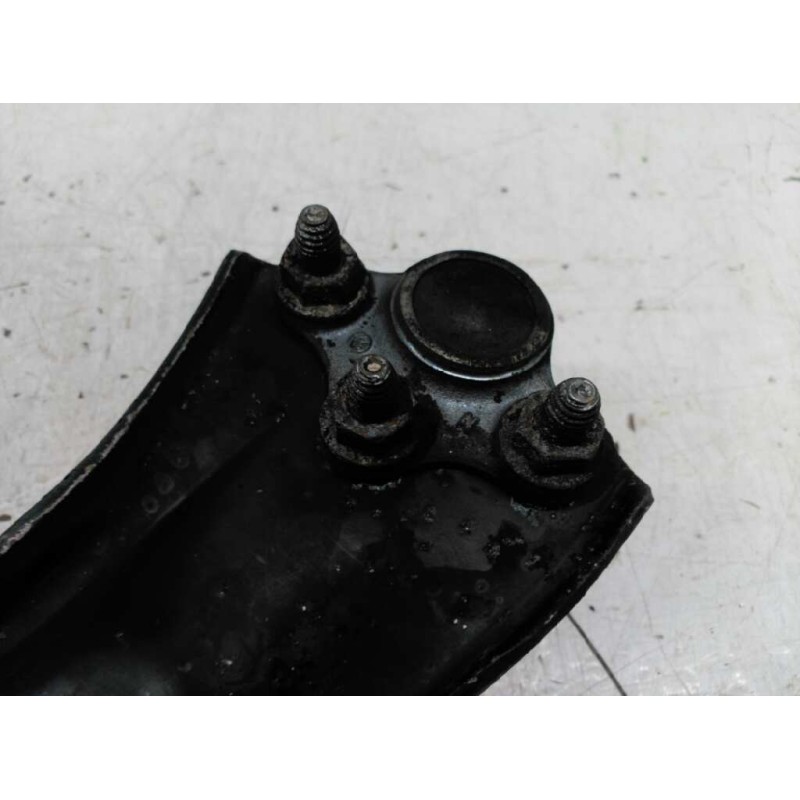 Recambio de brazo suspension inferior delantero derecho para citroën c3 1.4 sx referencia OEM IAM 5