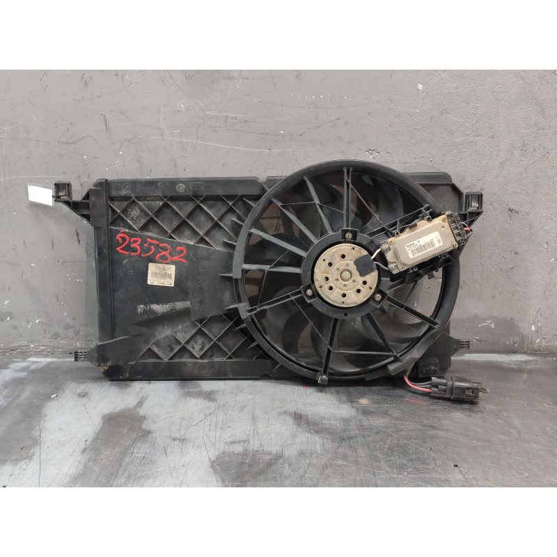 Recambio de electroventilador para ford focus berlina (cap) ambiente (d) referencia OEM IAM 3M5H8C607H - Azul 2