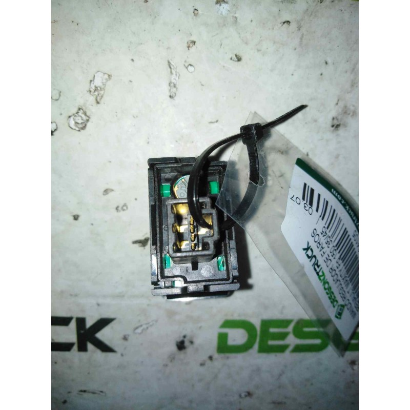 Recambio de mando regulador de faros para renault maxity fg 150.35/45 referencia OEM IAM - Blanco 2
