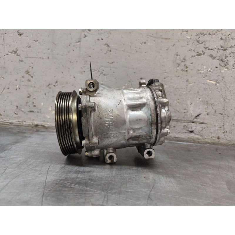 Recambio de compresor aire acondicionado para peugeot 407 sw st sport referencia OEM IAM - Negro 2
