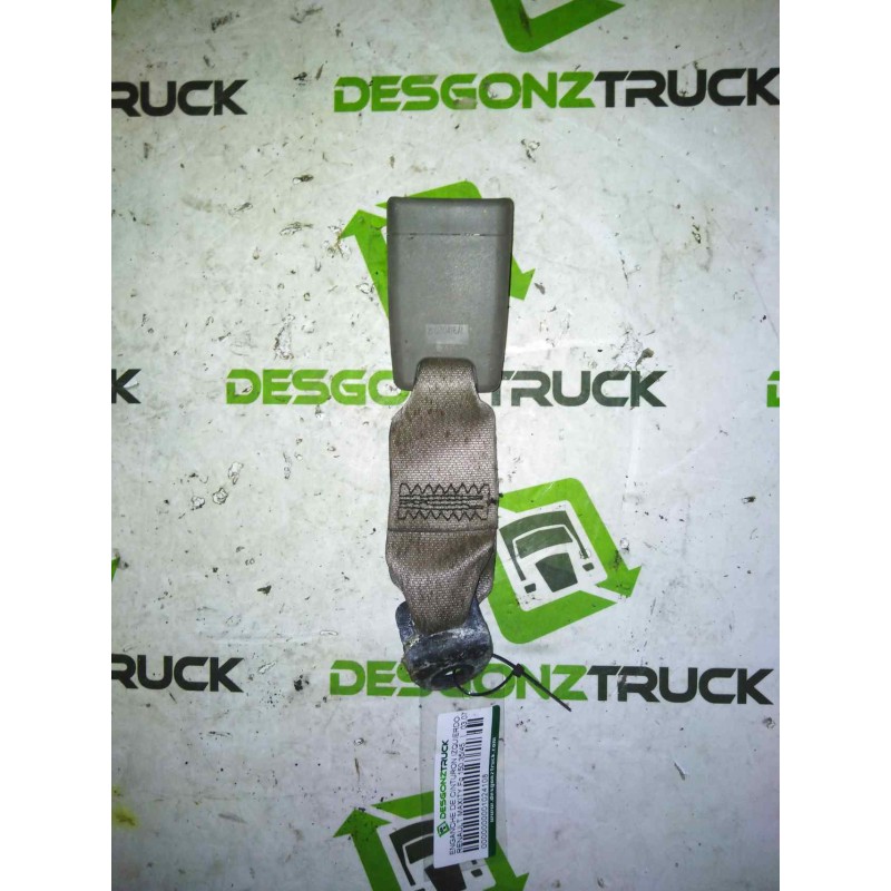 Recambio de enganche de cinturon delantero izquierdo para renault maxity fg 150.35/45 referencia OEM IAM   