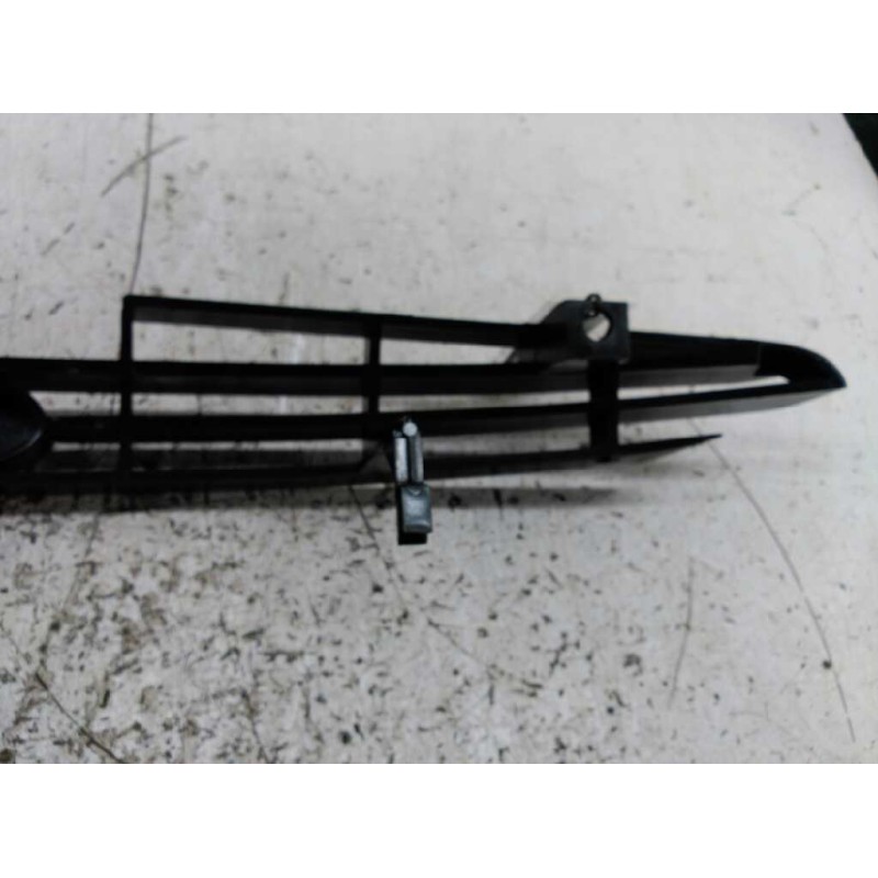 Recambio de rejilla delantera central para ford puma (cce) 1.4 16v cat referencia OEM IAM 3